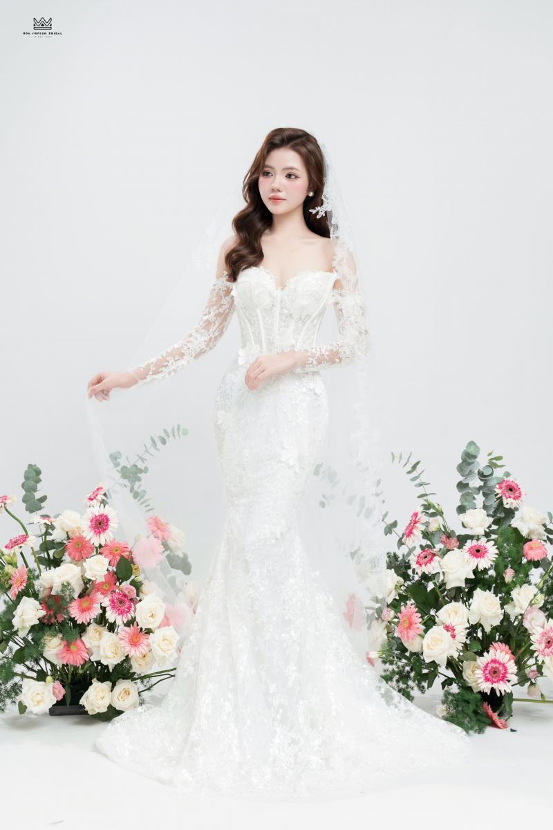 Hoa Nghiêm Bridal