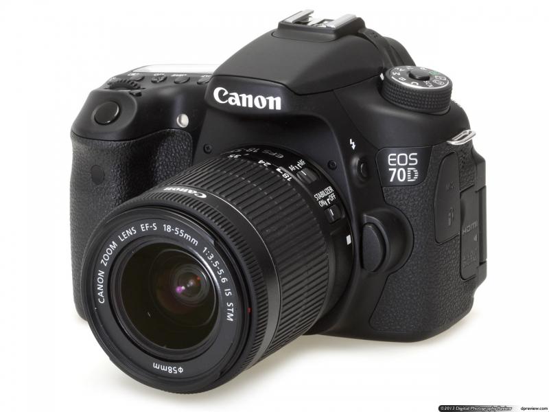 Máy ảnh Canon 70D Và Lens 18-55 STM