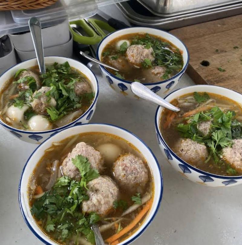 Sun - Bánh Mì Xíu Mại Chén