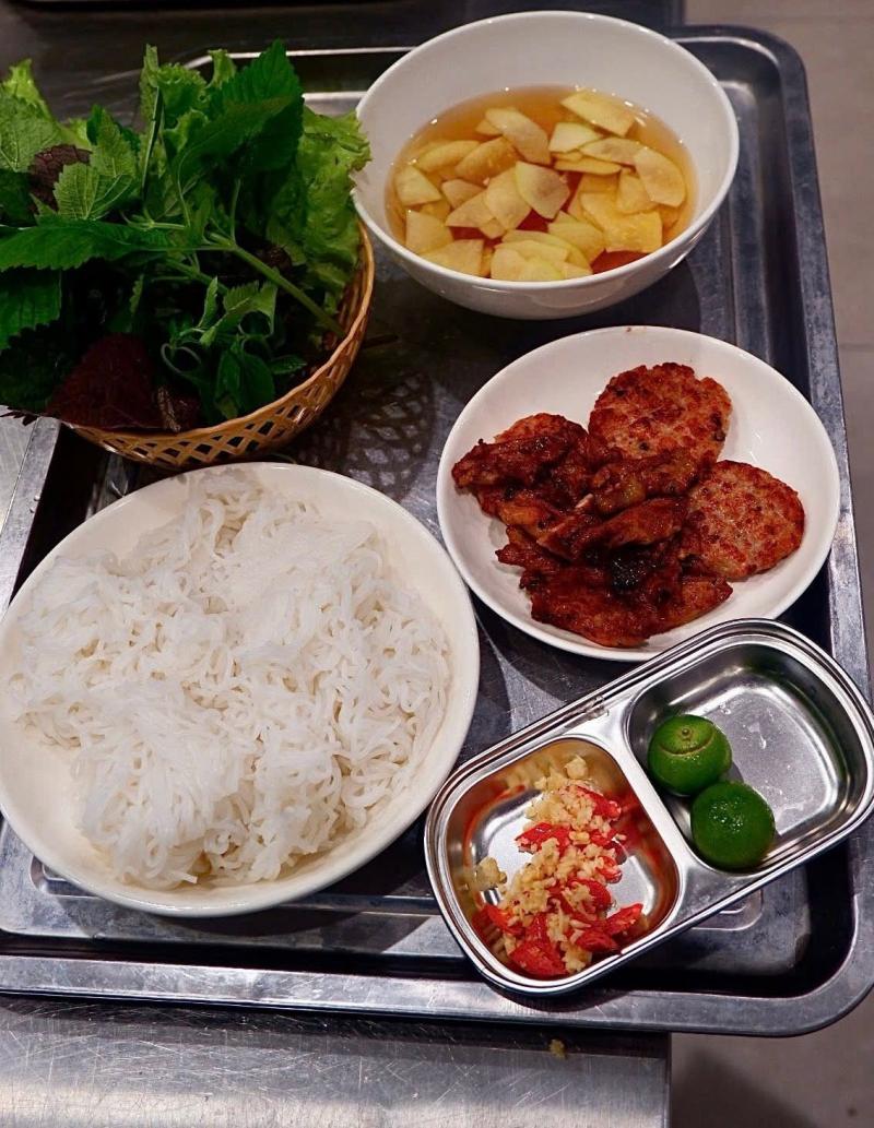 Bún chả Lê Gia