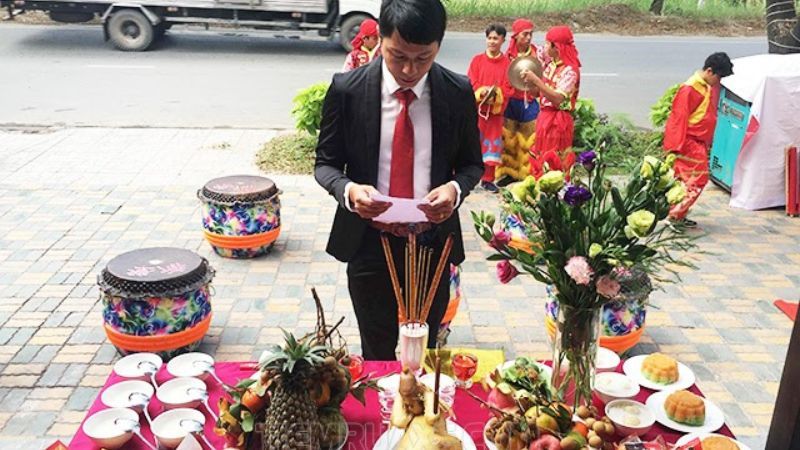 Văn khấn Tất niên công ty – Mẫu 1 (Chuẩn truyền thống cơ bản)